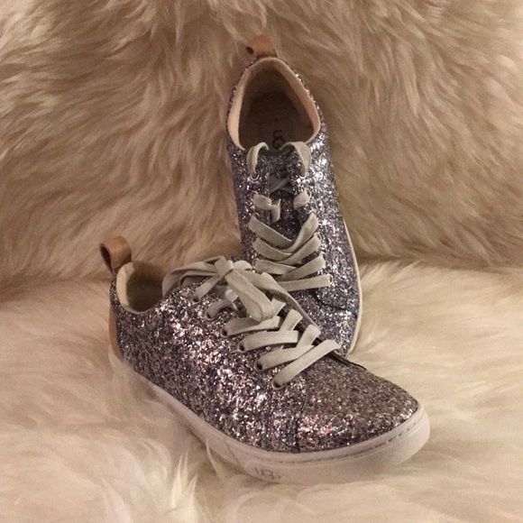 Women’s UGG Karine Glitter Lace Up  NO OFFERS - Picture 2 of 9